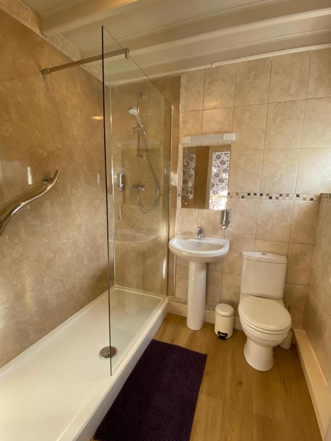 Plumpton Court Hotel Nawton Kültér fotó